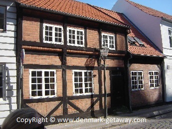 Information and history about Ribe, the oldest town in Denmark...