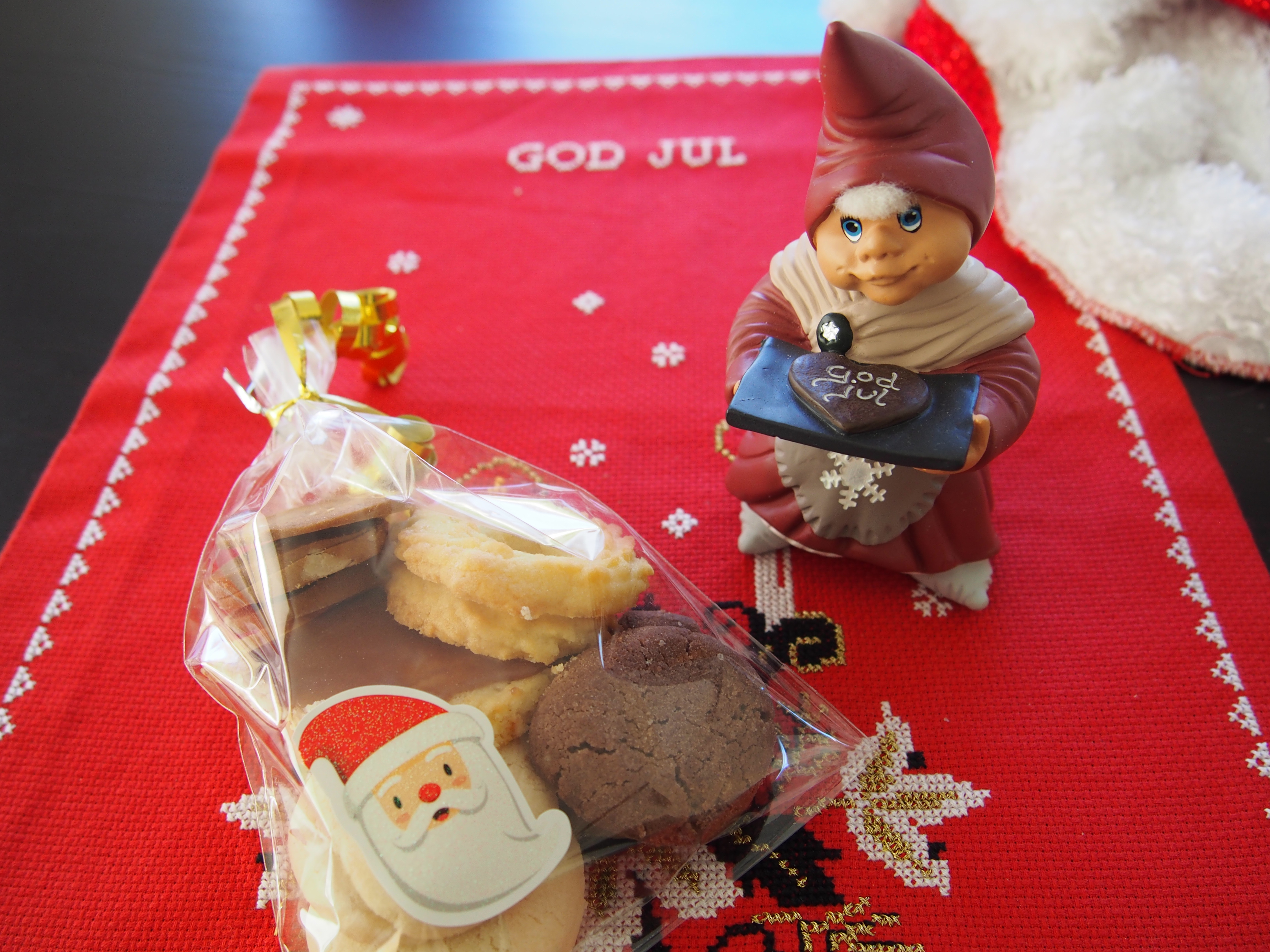 Merry Christmas cookies.