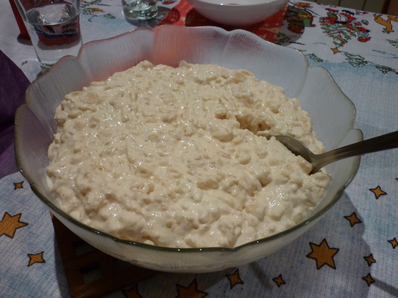 Recipe for Danish Rice pudding or as they call it in Denmark "Ris a lamande"
